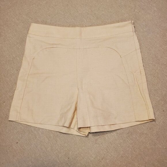 Ellison High Waist Contemporary Dress Shorts in Size M - Picture 1 of 10
